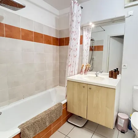 T2 Confort Avec Jardin, Piscine Et Parking Lejlighed *